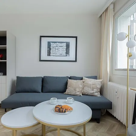 Cozy With Workspace In The Center By Renters Apartament Szczecin